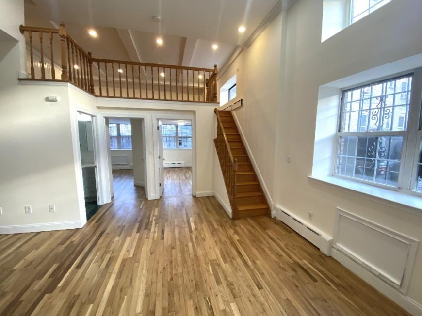 55 Skillman Ave - Photo 6 of 10