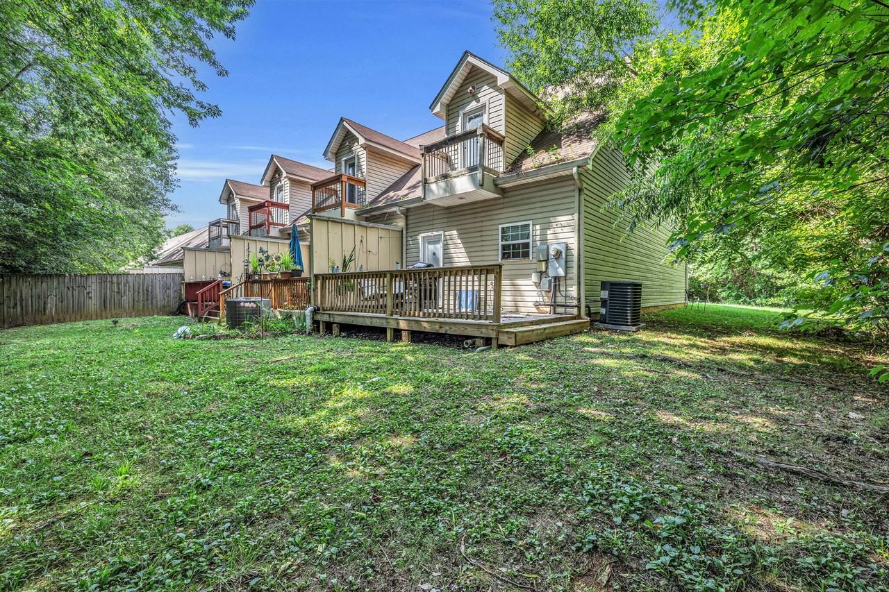 6960 Park Drive - Photo 3 of 19