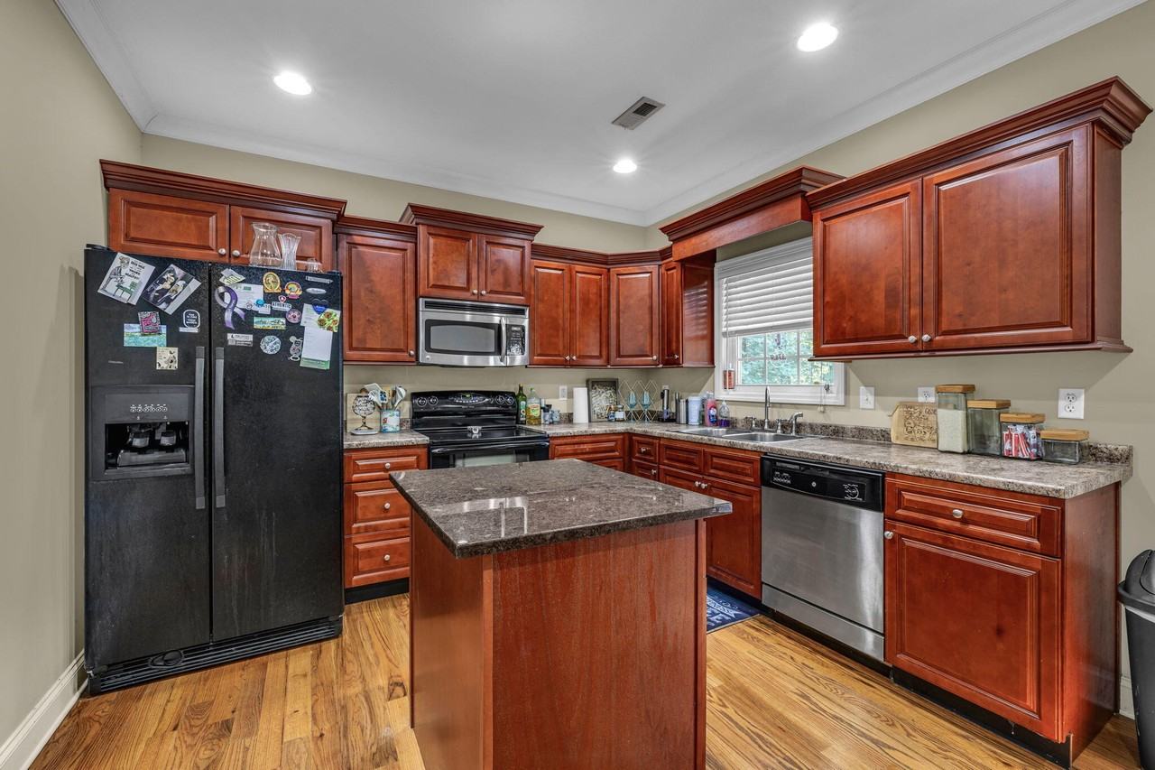 6960 Park Drive - Photo 6 of 19