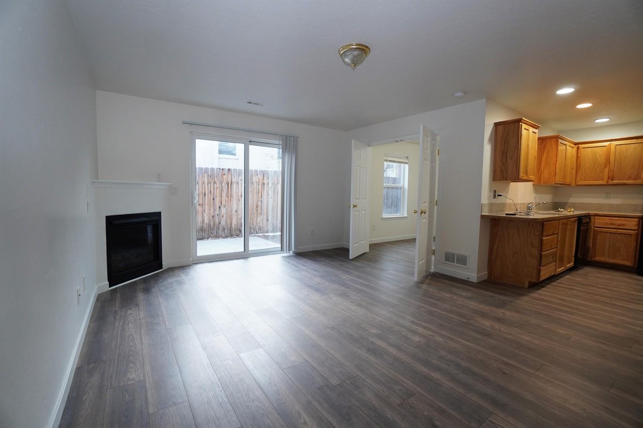 1284 Northeast 2 And A Half Street - Photo 5 of 20