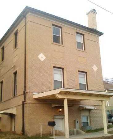 Temple Apartments - Photo 6 of 6