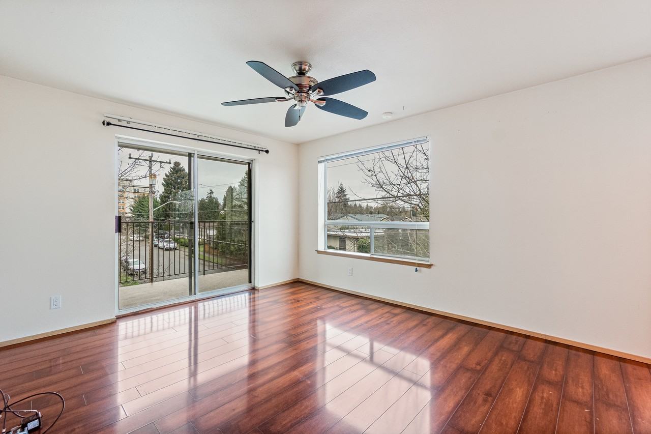 Stone Court - Photo 6 of 22