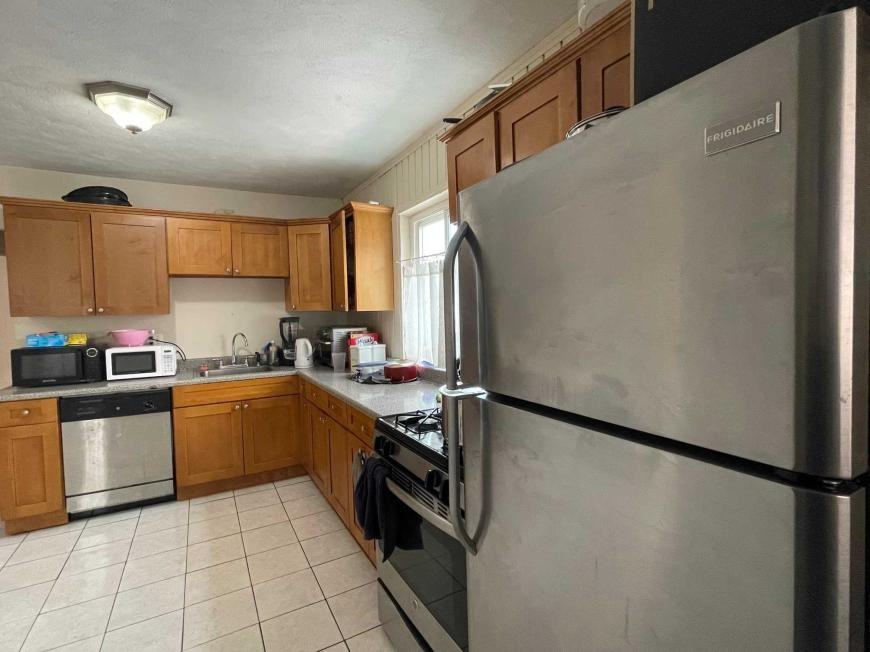 237 Boston Ave - Photo 2 of 8