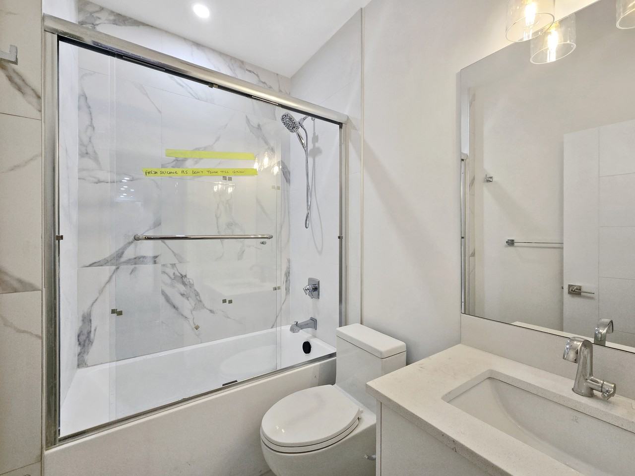 6123 33 Ave Nw #B2 - Photo 7 of 11