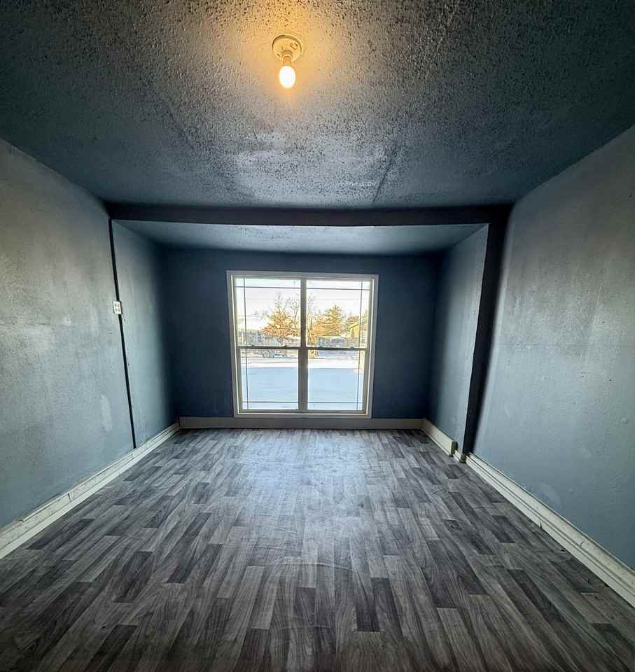 4907 37th St #1 - Photo 4 of 13