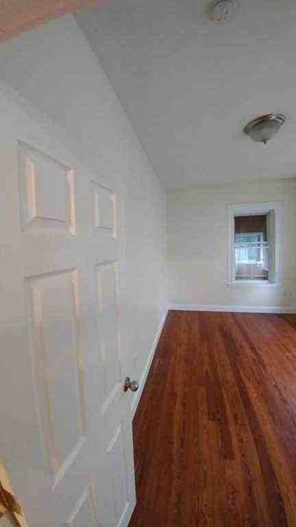 175 Bellingham Ave - Photo 3 of 10