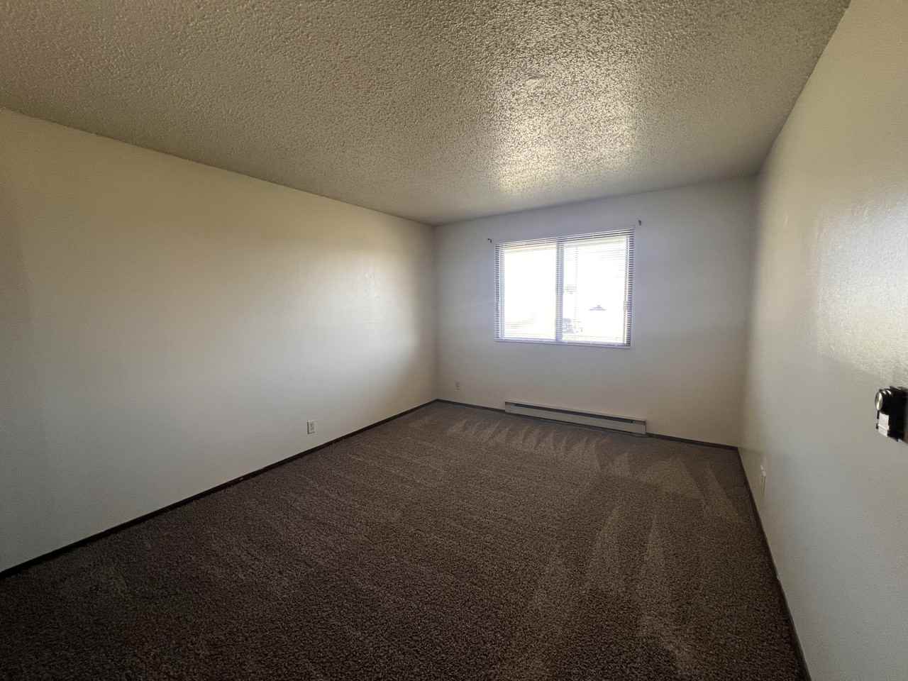 3050 86th Street - Photo 5 of 9