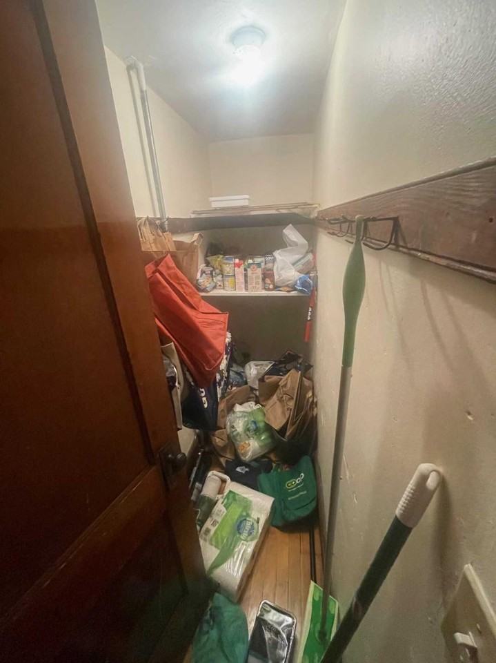 15 Pinkham Rd - Photo 2 of 10