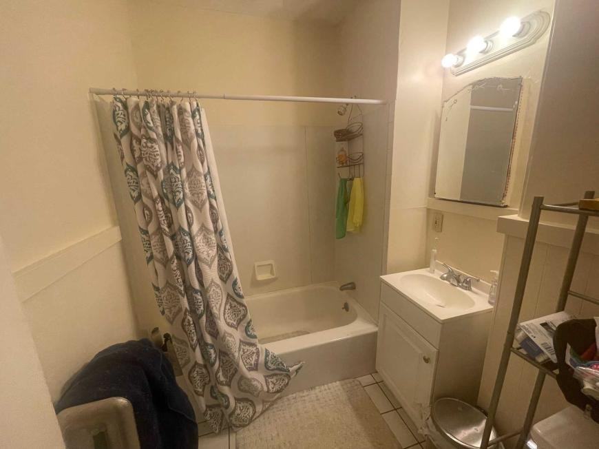 15 Pinkham Rd - Photo 3 of 10