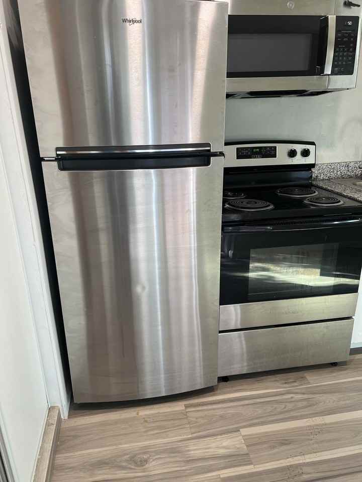 1702 // 3731 East Garden Street #2 - Photo 3 of 6