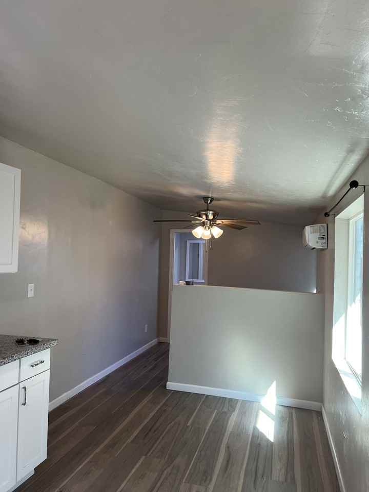 1702 // 3731 East Garden Street #2 - Photo 4 of 6