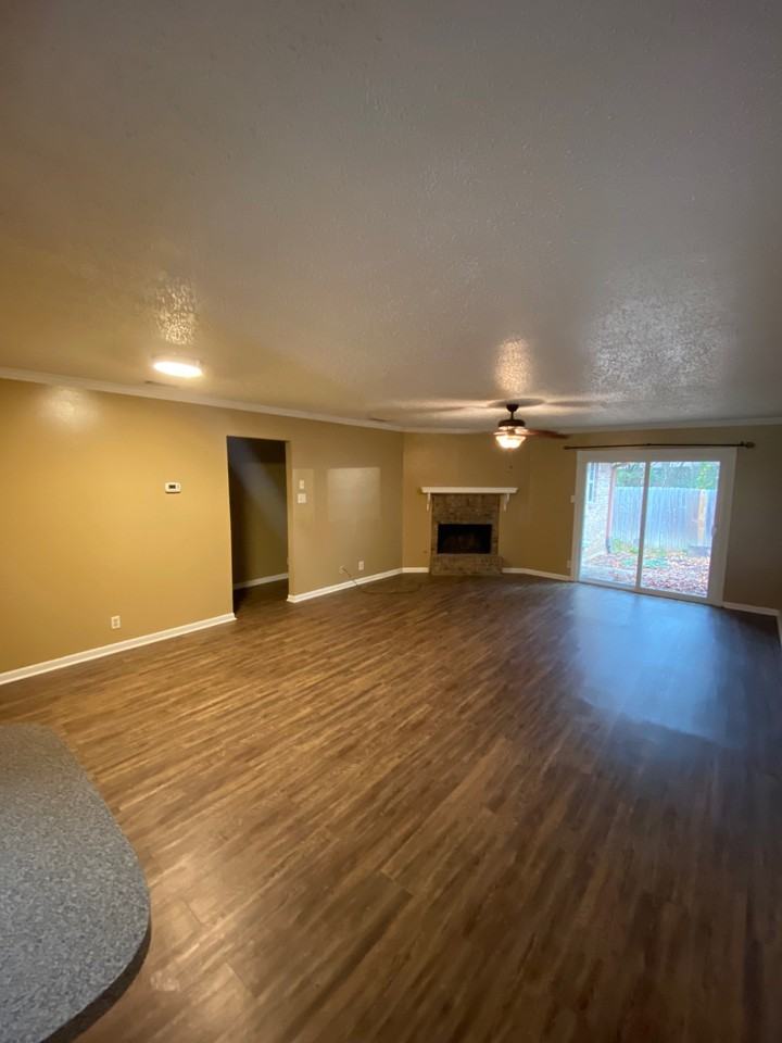 4414 Edinburgh - Photo 7 of 19