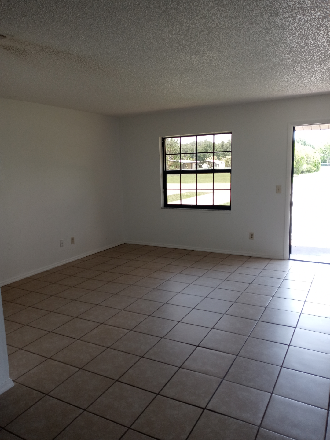 503-523 N Lanier - Photo 4 of 11