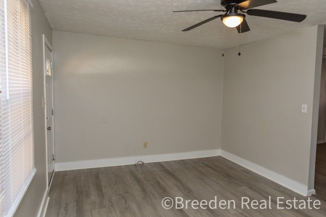 338-01: Gamecroft Duplexes - Photo 3 of 22