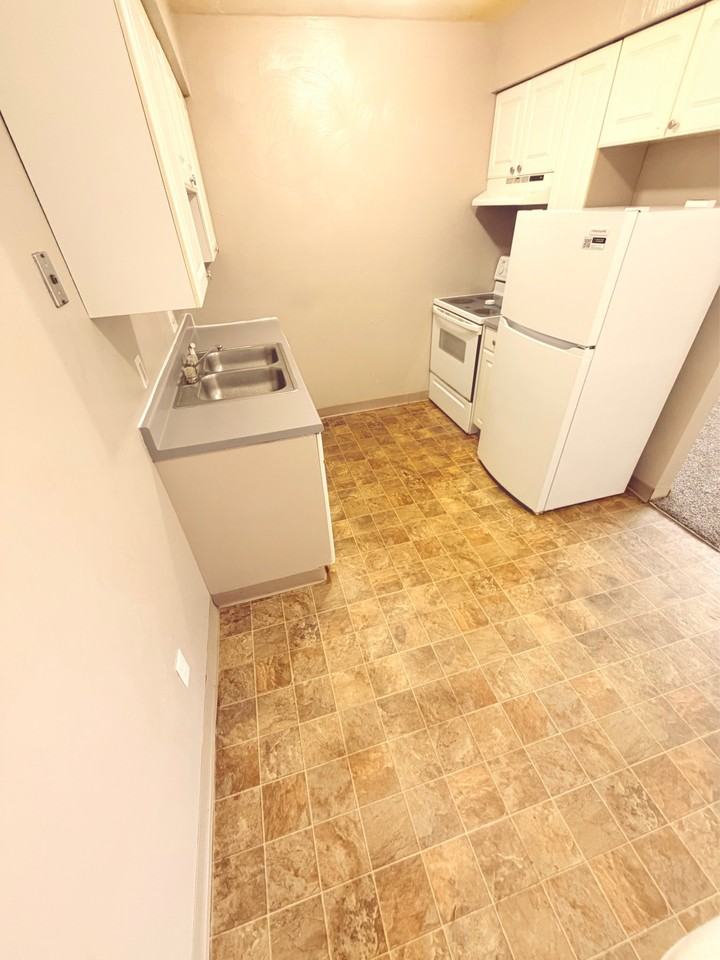 3334 Pleasant Grove Road - Photo 5 of 14