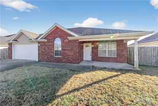 656 Woodland St - Photo 1 of 1