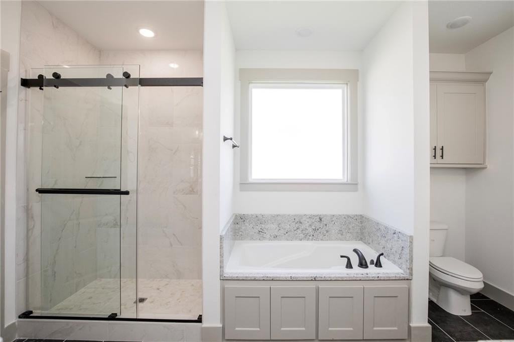 108 White Oak St - Photo 6 of 23