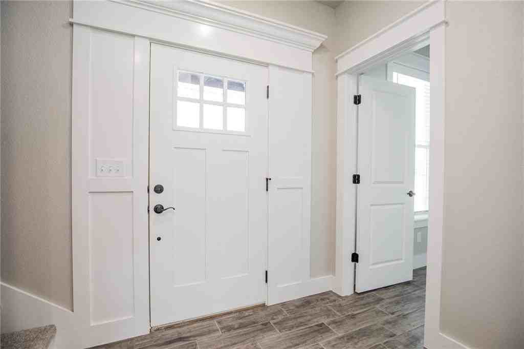 104 White Oak St - Photo 3 of 26