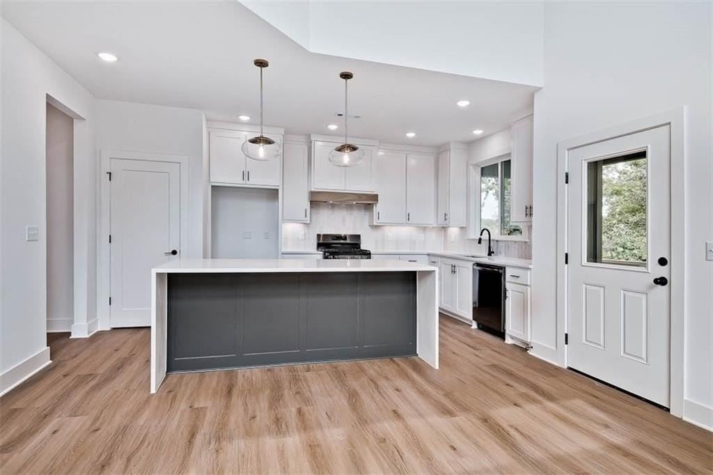 3 Latheron Ln - Photo 4 of 30