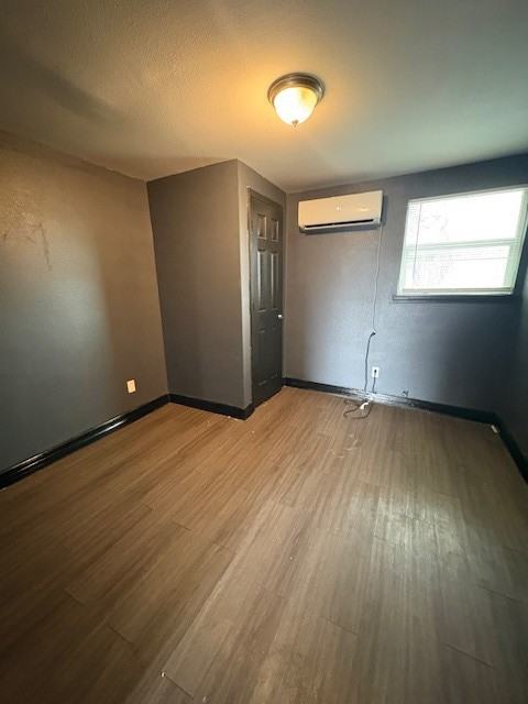 8730 Knute Street - Photo 2 of 27