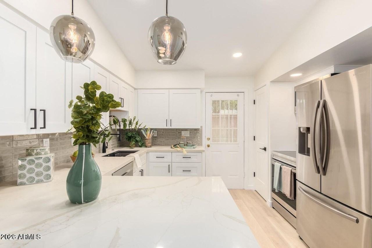 3505 E Campbell Ave Unit 17 #17 - Photo 5 of 20