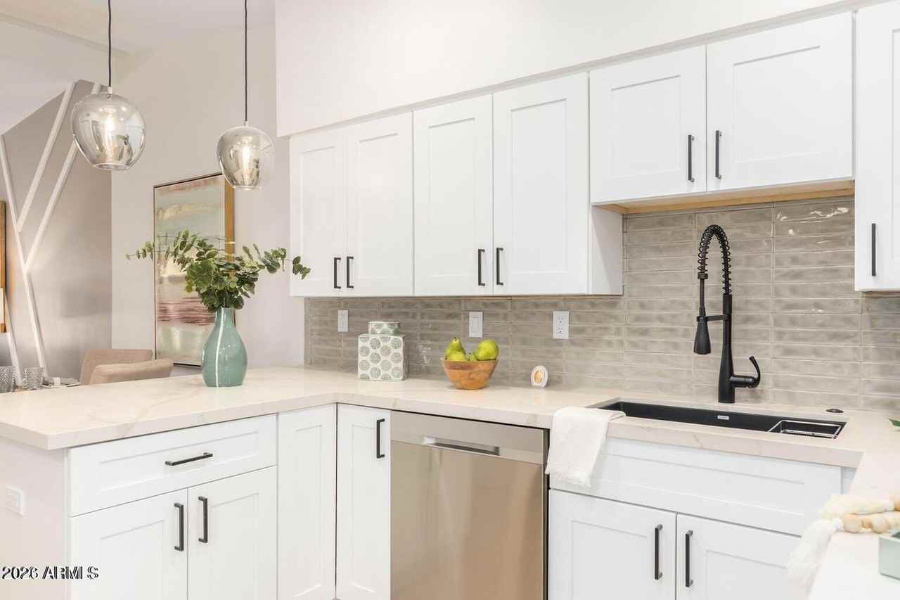 3505 E Campbell Ave Unit 17 #17 - Photo 6 of 20