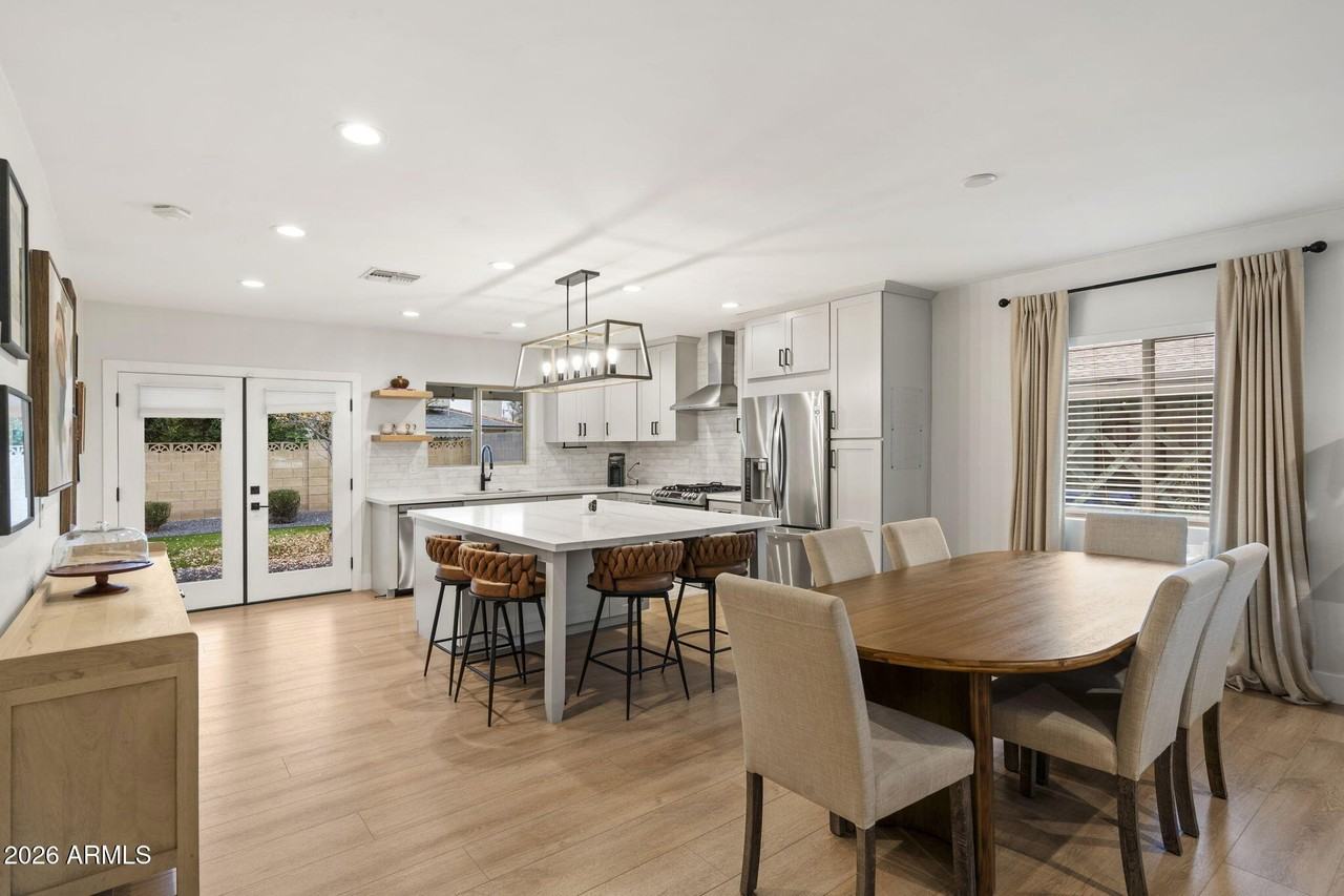 3515 E Piccadilly Rd - Photo 7 of 21