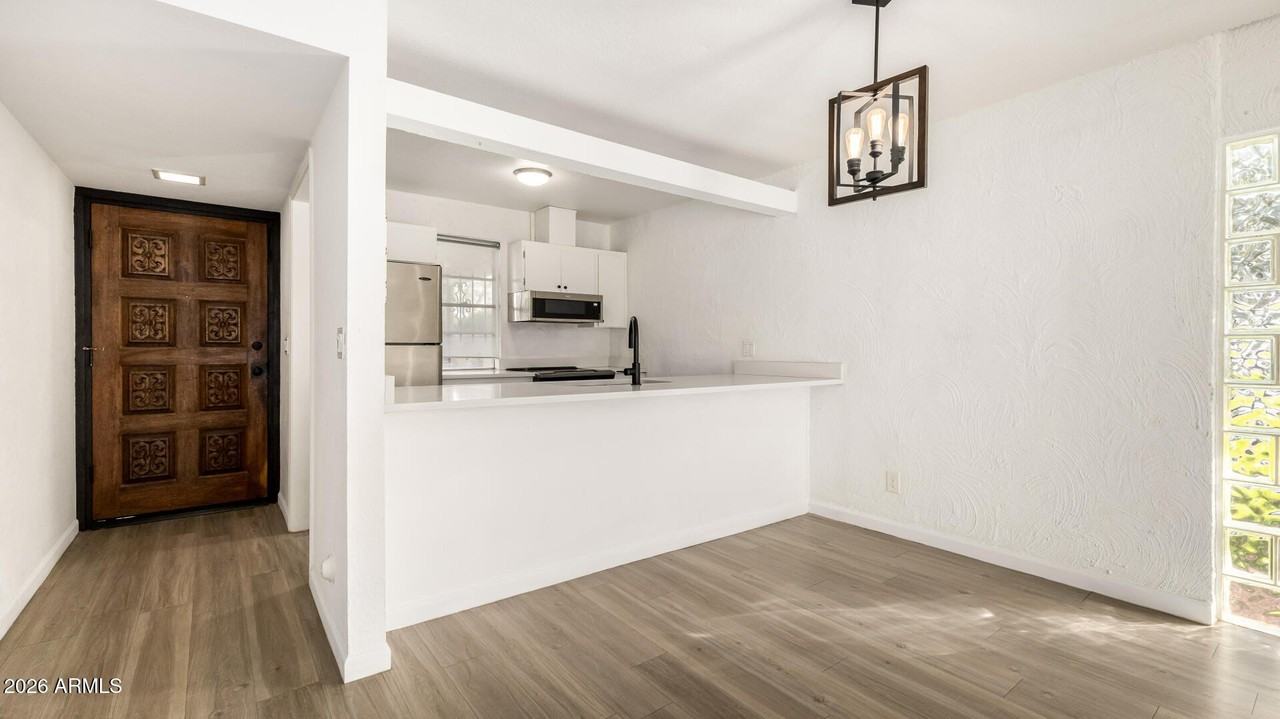 1149 E Rovey Ave - Photo 7 of 25