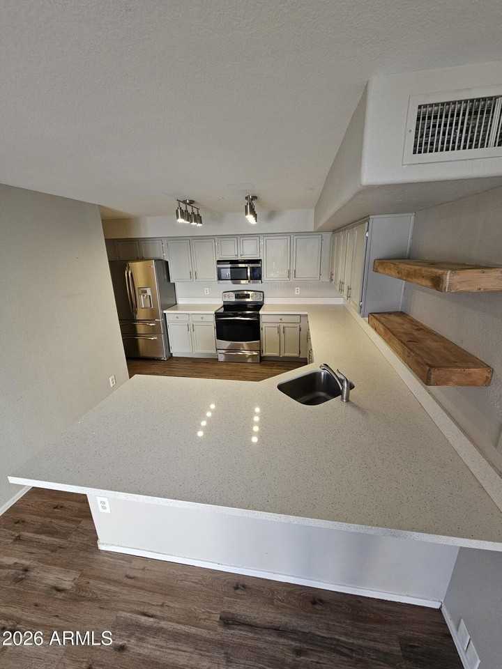 1142 W Sandy Banks - Photo 4 of 20