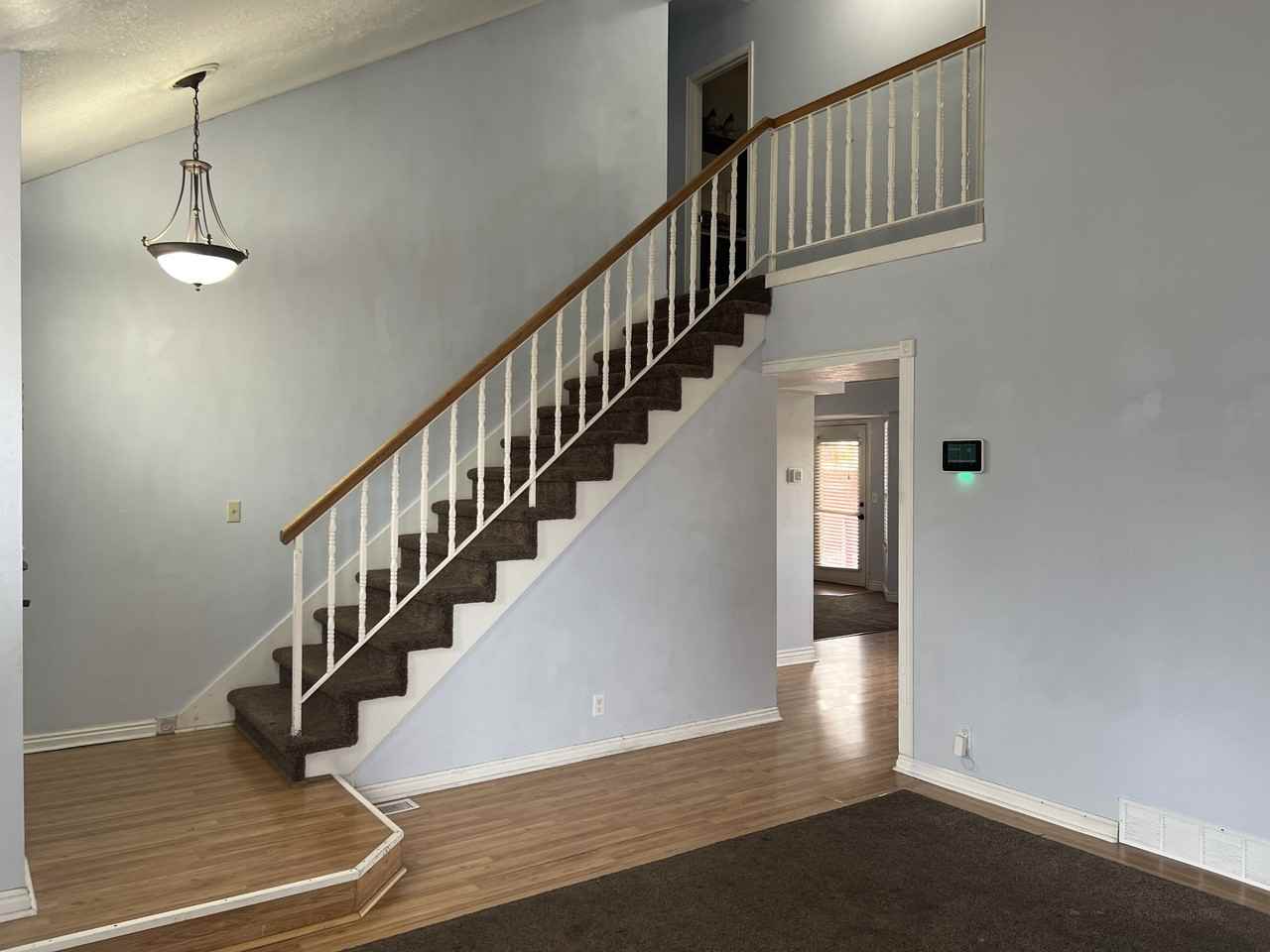 2211 Sierra Dr - Photo 7 of 50