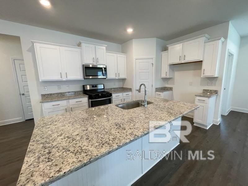 31037 Semper Dr - Photo 4 of 16