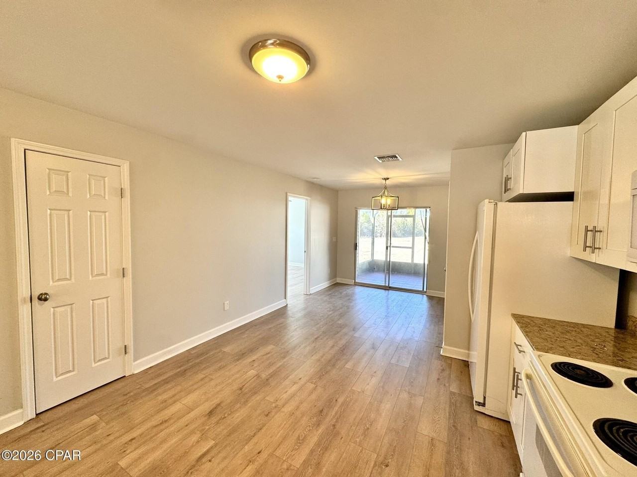 3124 Meadow St - Photo 6 of 30