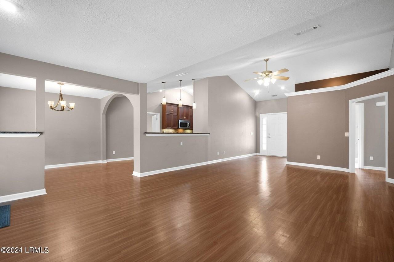 44 Purrysburg Dr - Photo 6 of 30