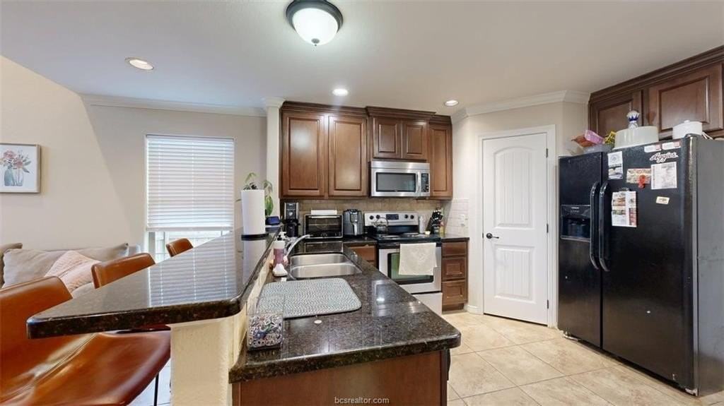 454 Chimney Hill Dr - Photo 7 of 32