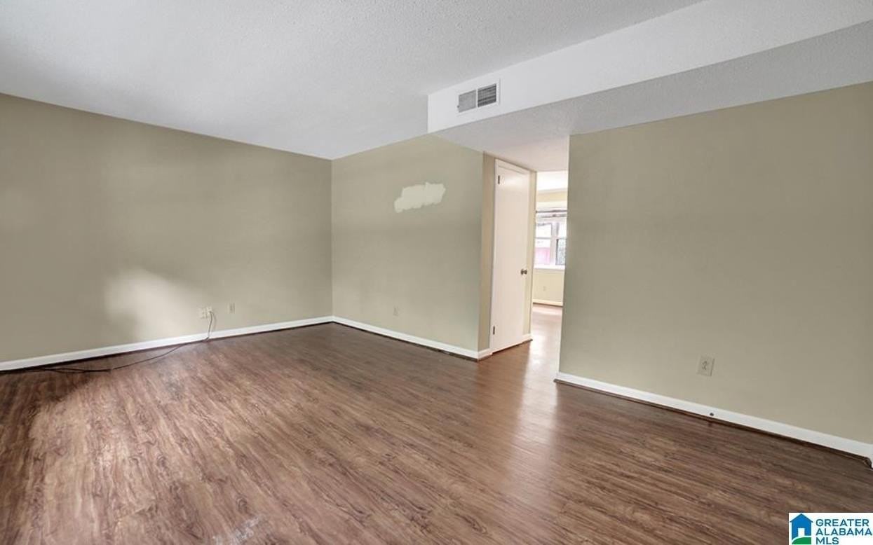 1506 Al Seier Rd - Photo 2 of 18