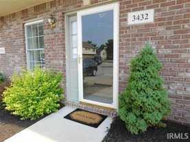 3432 S Oaklawn Cir - Photo 1 of 1