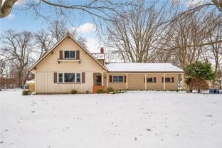 14 Kingswood Dr - Photo 1 of 1