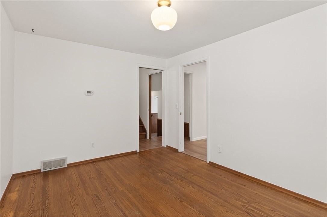 14 Kingswood Dr - Photo 7 of 34