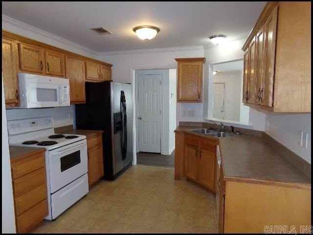 9800 Herndon Rd - Photo 5 of 16