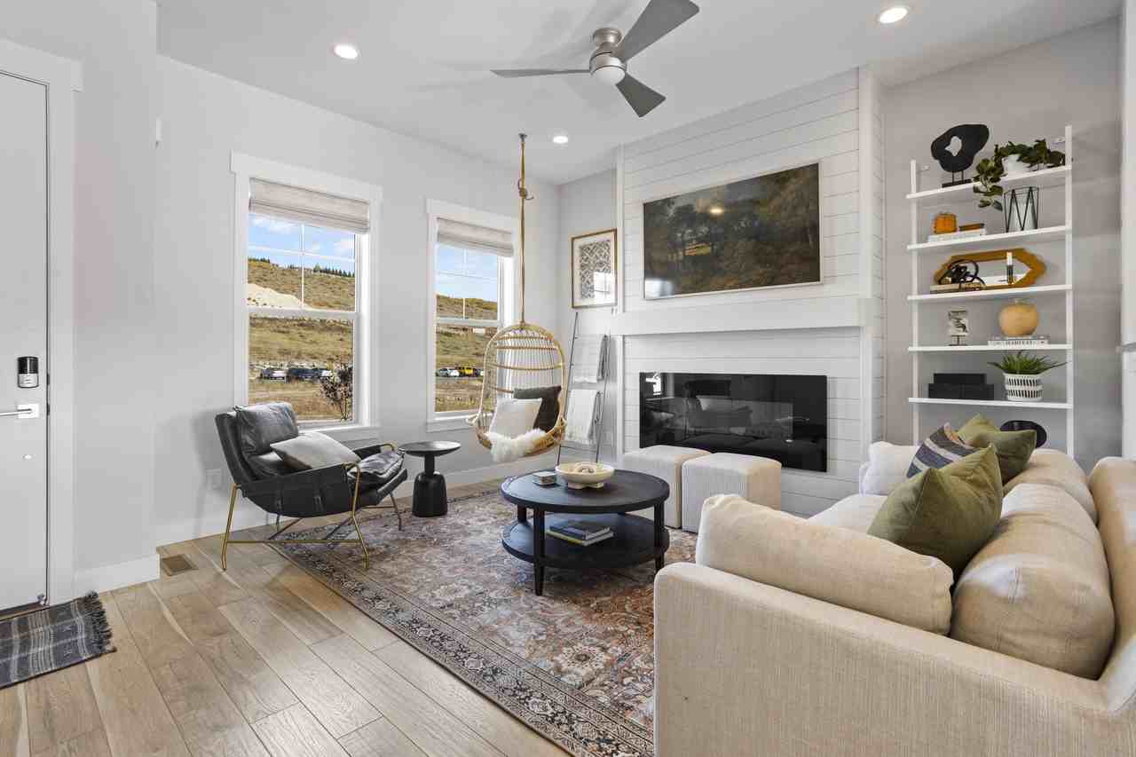 1031 W Wasatch Spring Rd #1 - Photo 4 of 42