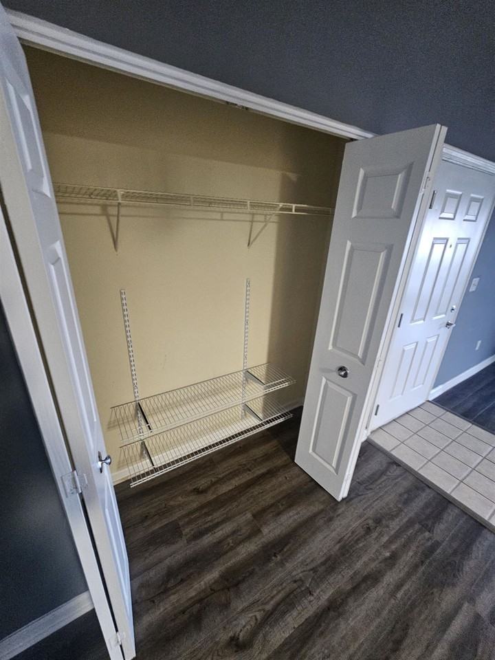 3768 Hitchcock Way - Photo 4 of 4