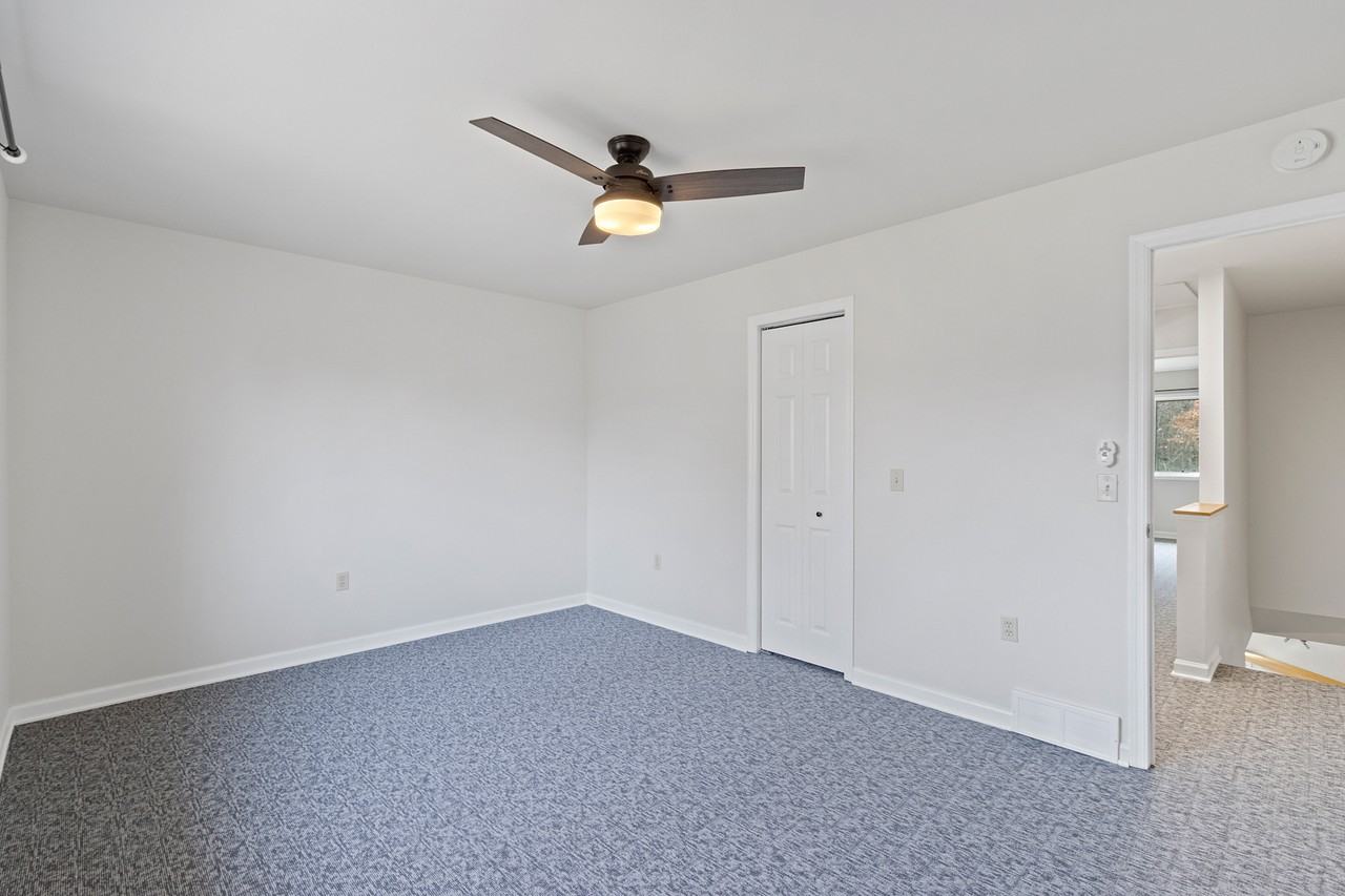 Lake Point Commons - Photo 5 of 50