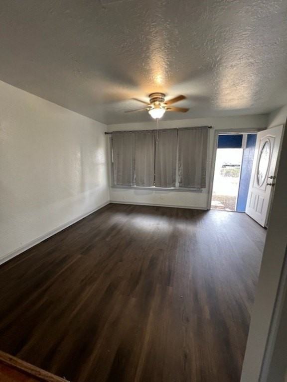 813 E Kenedy Ave - Photo 4 of 9