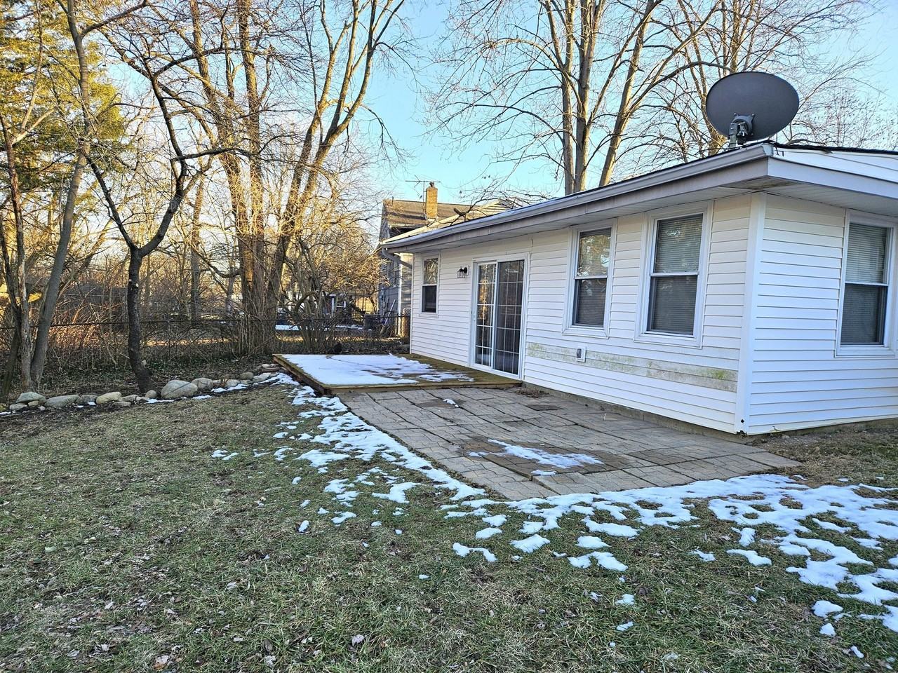 2906 La Rosa Dr - Photo 6 of 24