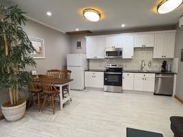 featured image of 335 N Peachtree Ave