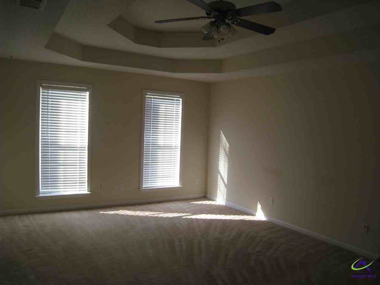 101 Trevore Ct - Photo 5 of 10