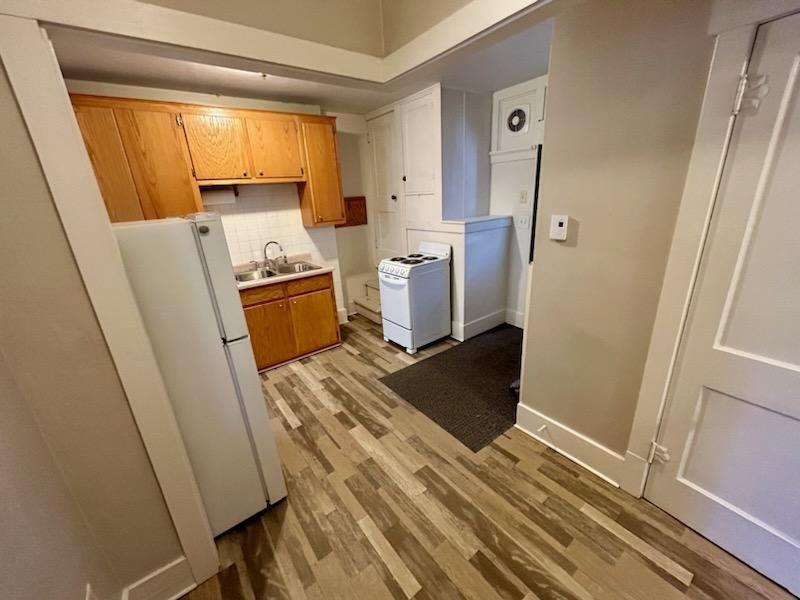 314 West 3rd Street #316 - Photo 5 of 7