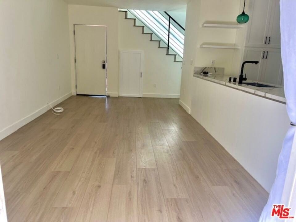 9946 Farragut Dr Unit A #A - Photo 7 of 16