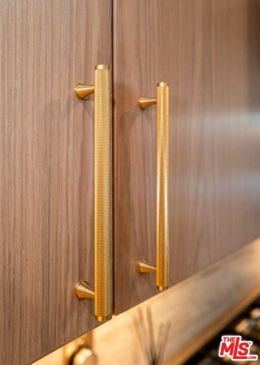 1008 Oakwood Ave - Photo 6 of 26