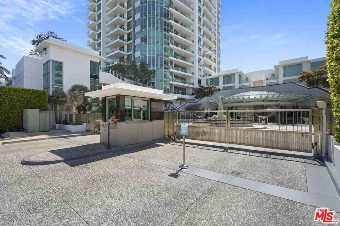 3141 Michelson Dr Unit 1506 #1506 - Photo 2 of 49